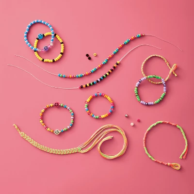 Beaded Bracelet Craft Kit - Mondo Llama™
