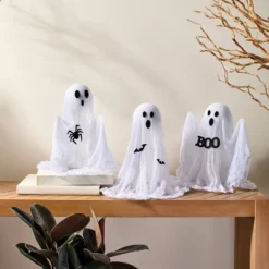 3ct Halloween Craft Cheesecloth Ghosts Décor Kit - Mondo Llama™